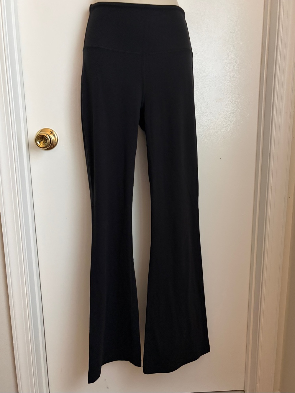 Lululemon Black Flare Yoga Pants (Size 6) - Picture 2 of 3